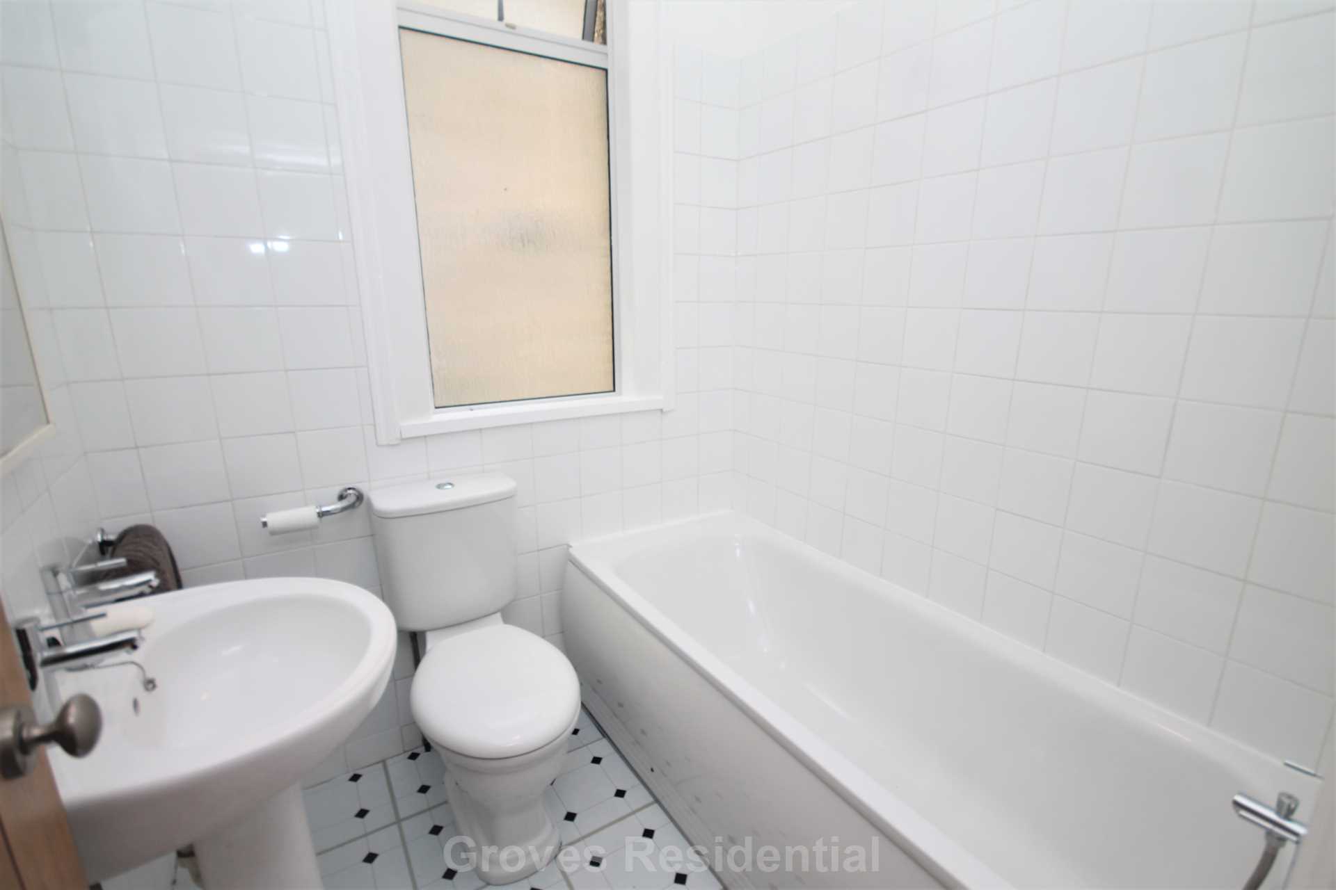 Lime Grove, New Malden, Image 5