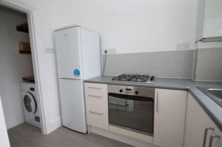 Lime Grove, New Malden, Image 3