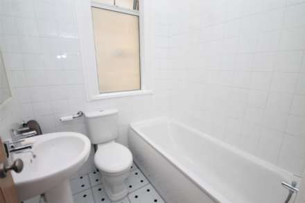 Lime Grove, New Malden, Image 5