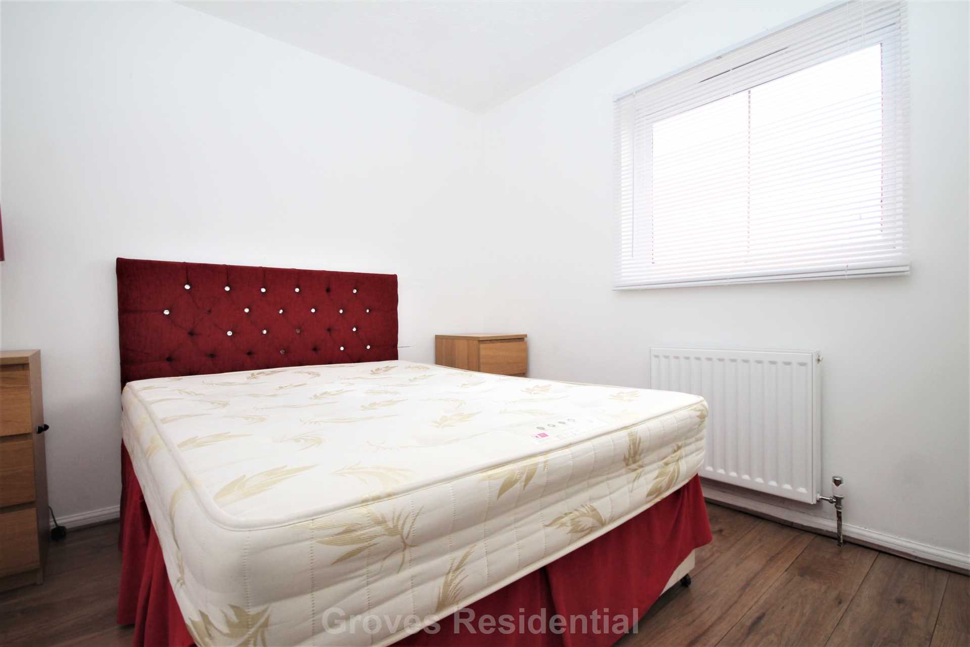Willow Road, New Malden, Image 5