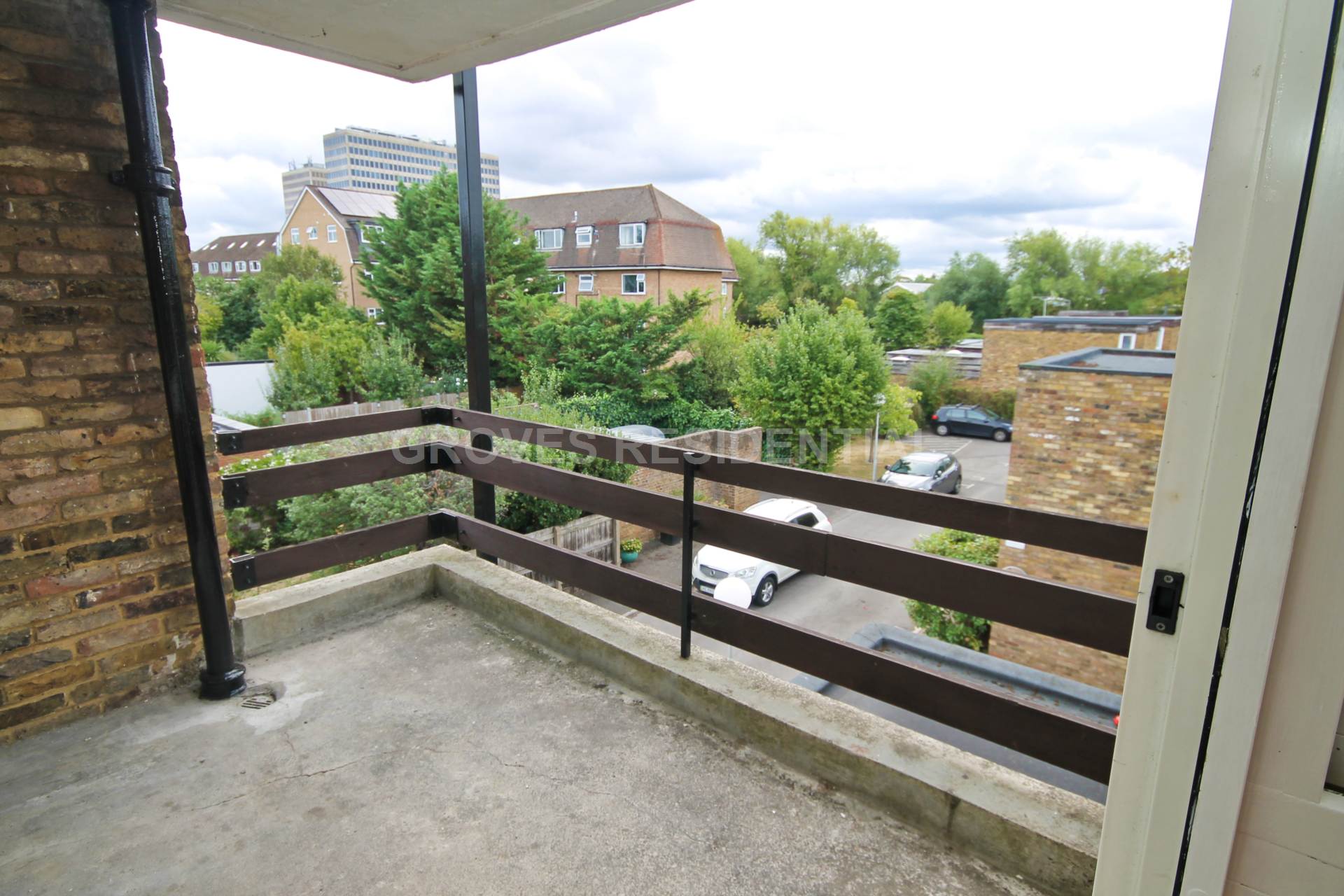 Acacia Grove, New Malden, Image 5