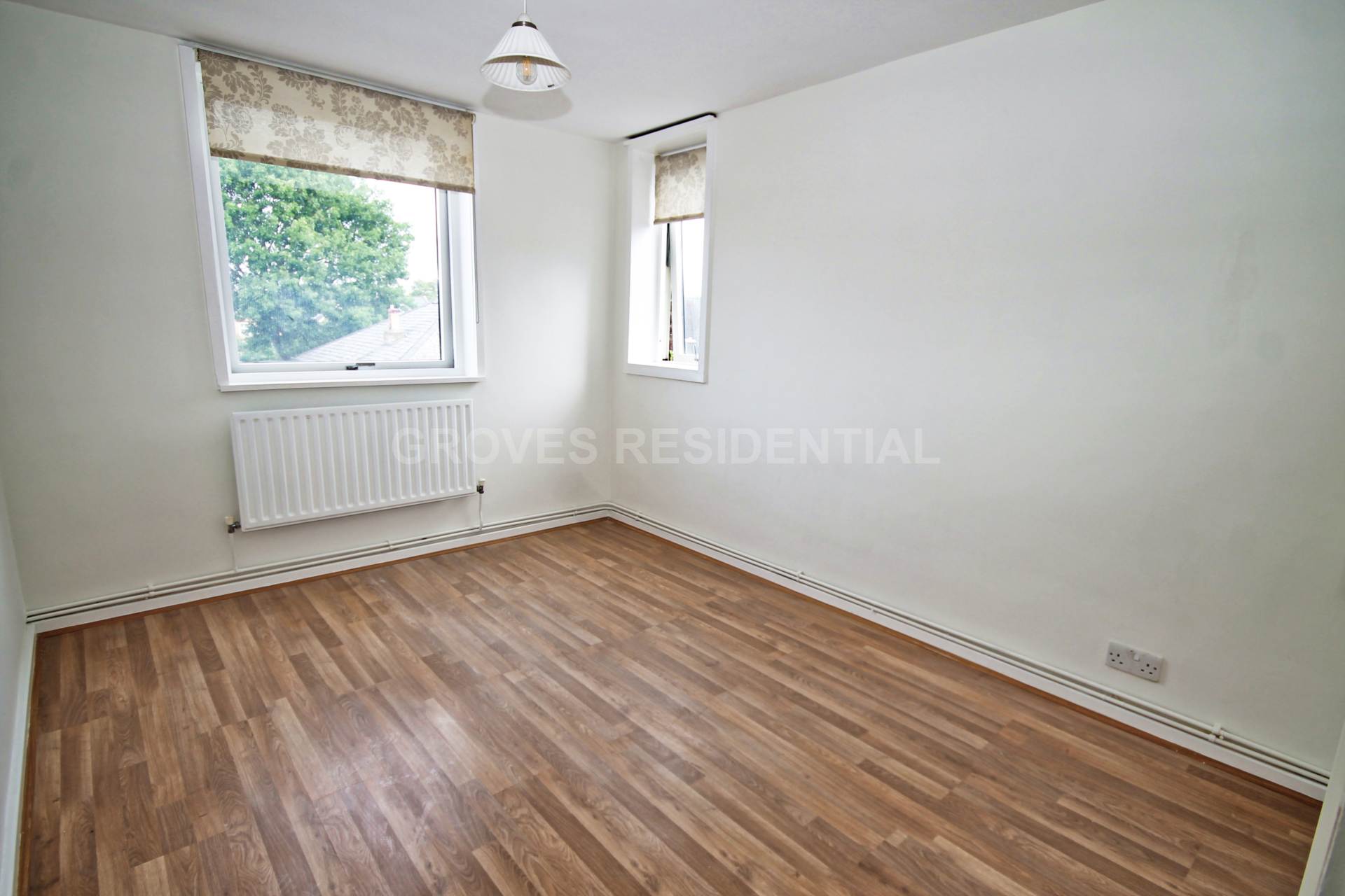Acacia Grove, New Malden, Image 9