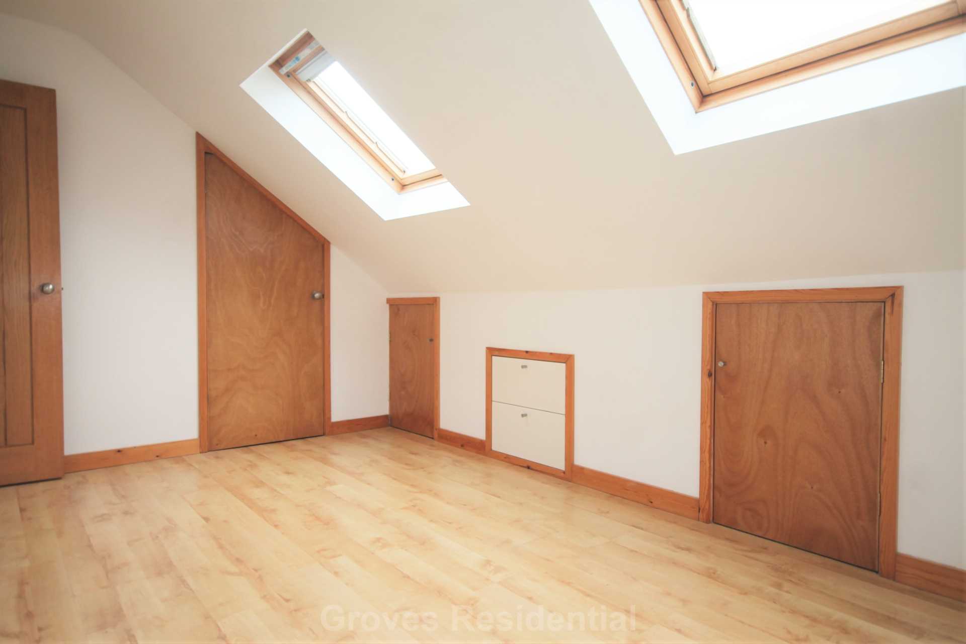 Lime Grove, New Malden, Image 6