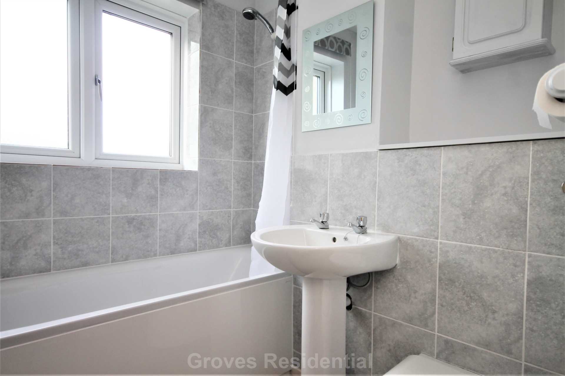 Boscombe Road, Worcester Park, Image 8