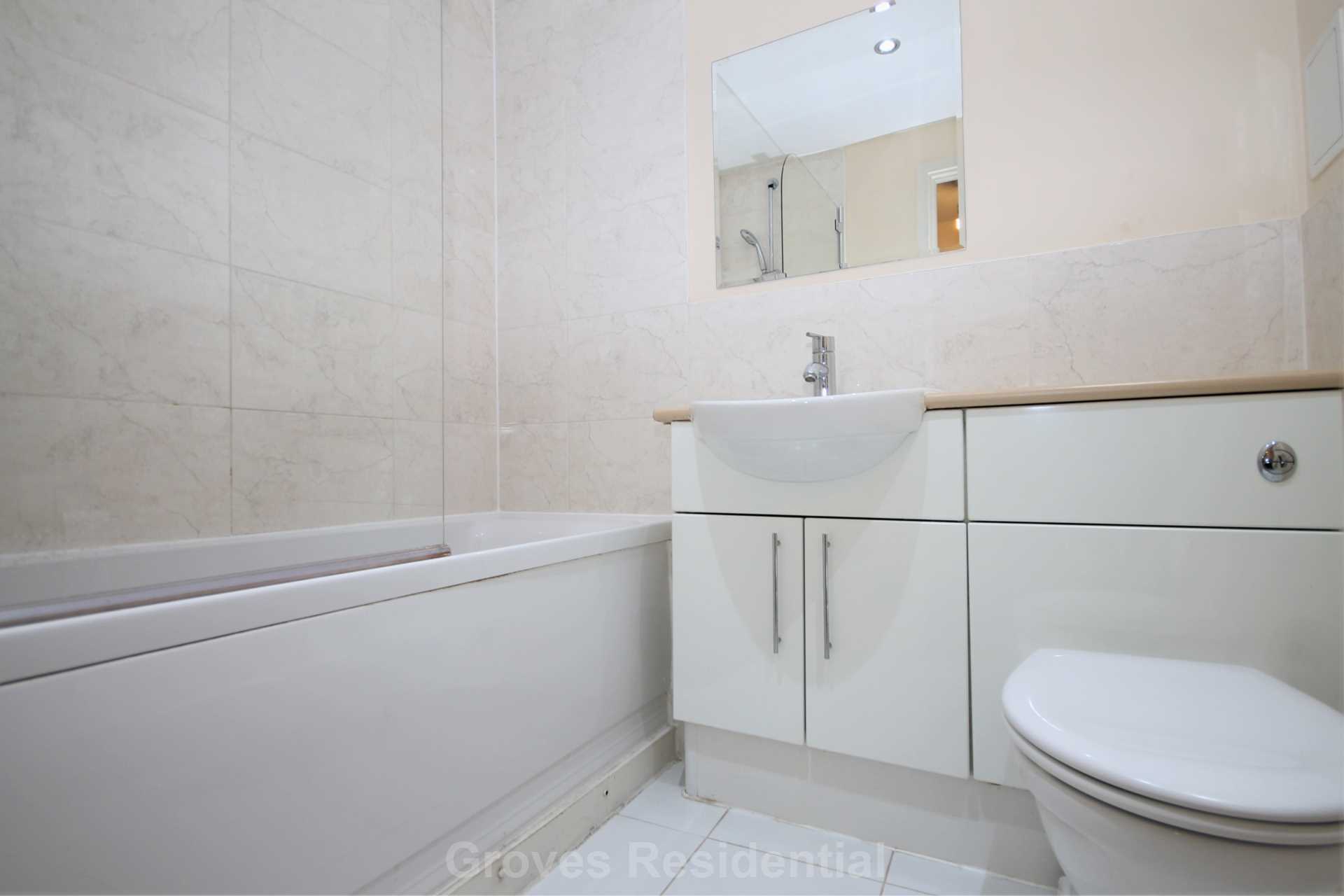 Durnsford Road, London, Image 6