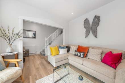 Phyllis Avenue, New Malden, Image 4