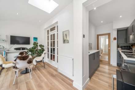 Phyllis Avenue, New Malden, Image 9