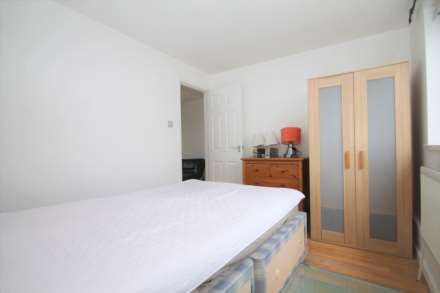 Hartfield Road, London, Image 6