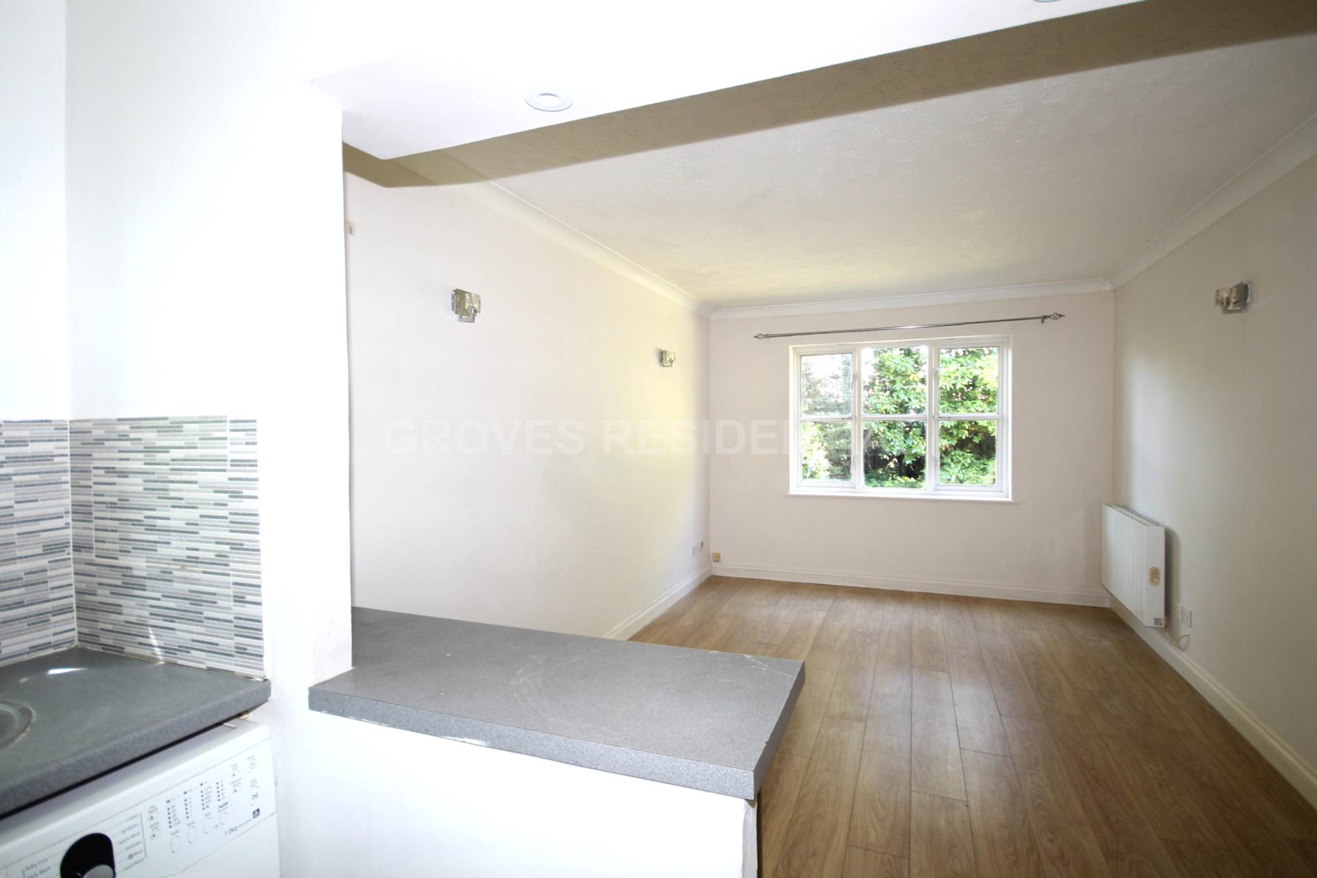 Warwick Road, New Malden, Image 3