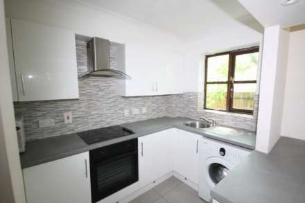 Warwick Road, New Malden, Image 4