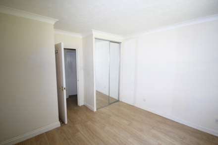 Warwick Road, New Malden, Image 6