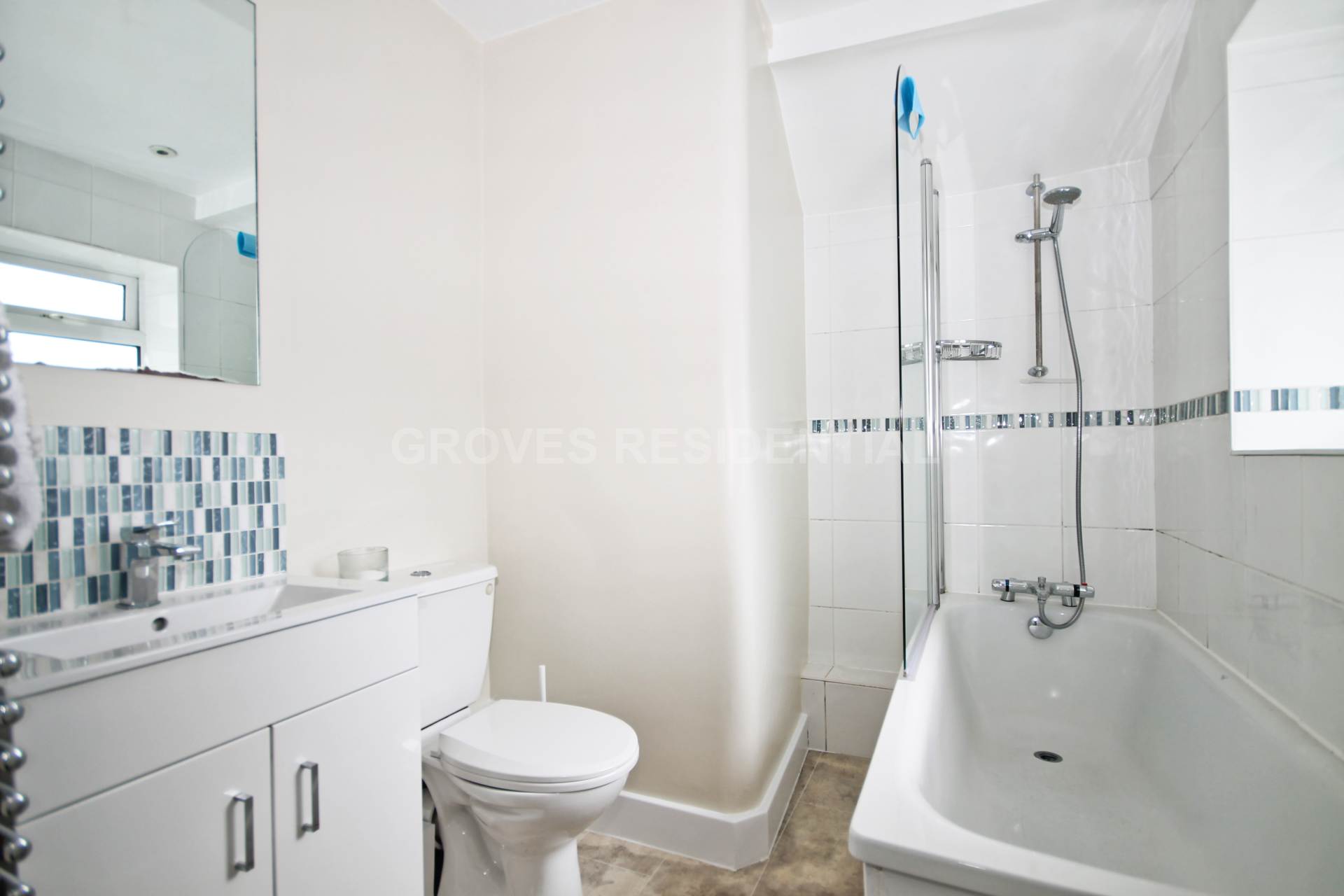 Claremont Avenue, New Malden, Image 8
