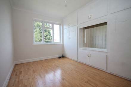 Belmont Avenue, New Malden, Image 6