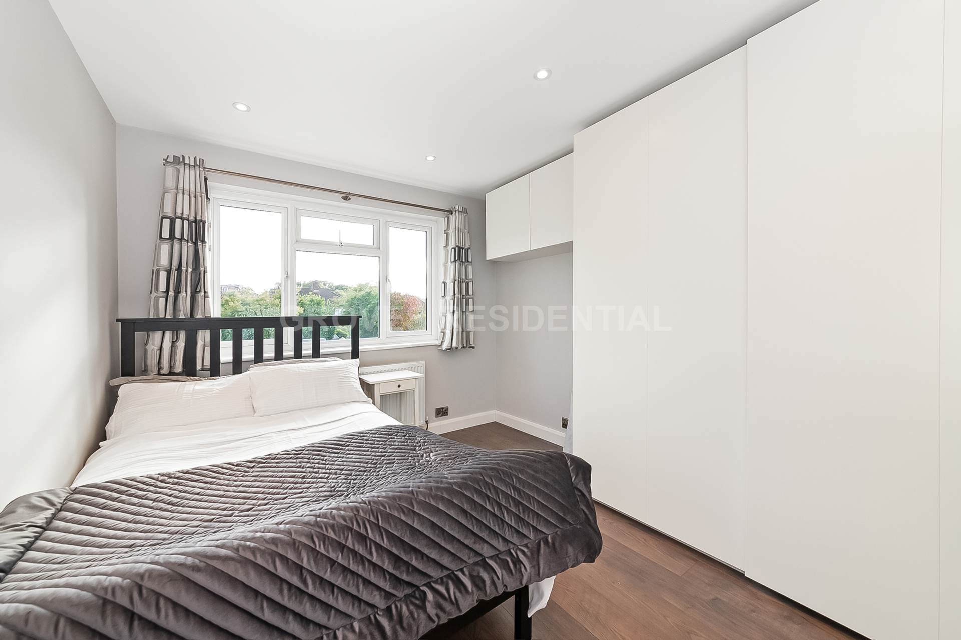 Bargate Close, New Malden, Image 13