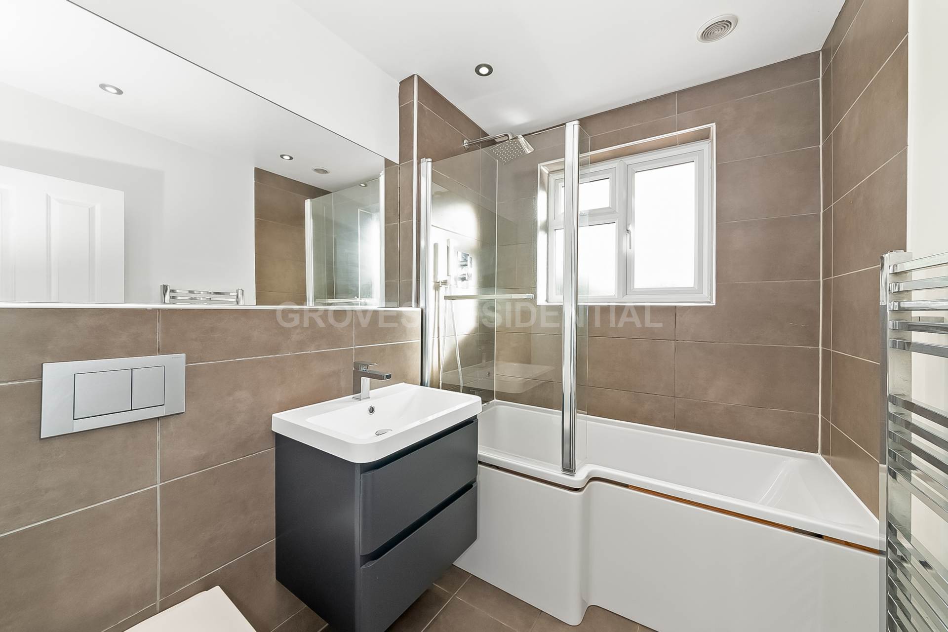 Bargate Close, New Malden, Image 16