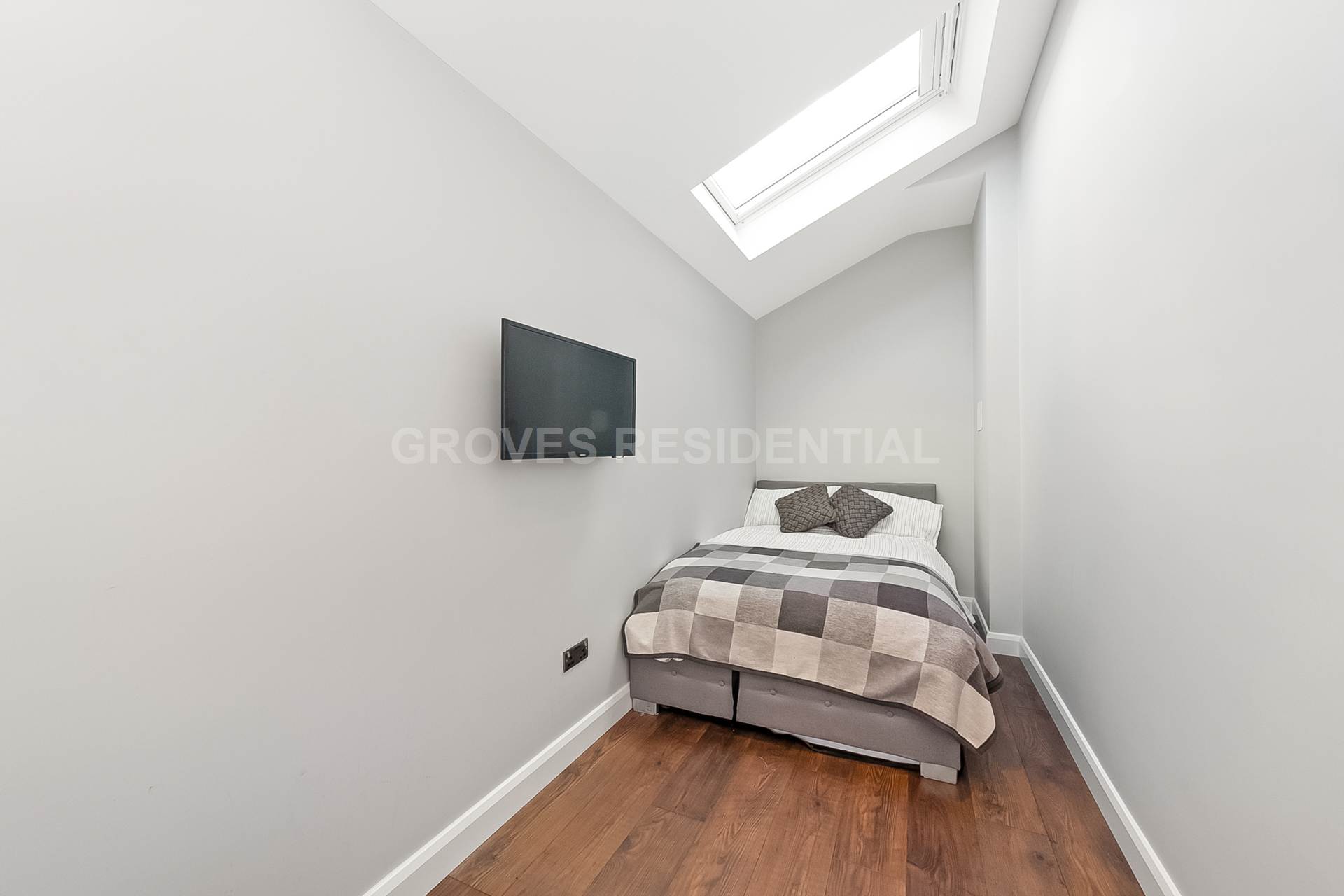 Bargate Close, New Malden, Image 17