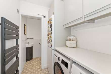 Bargate Close, New Malden, Image 10