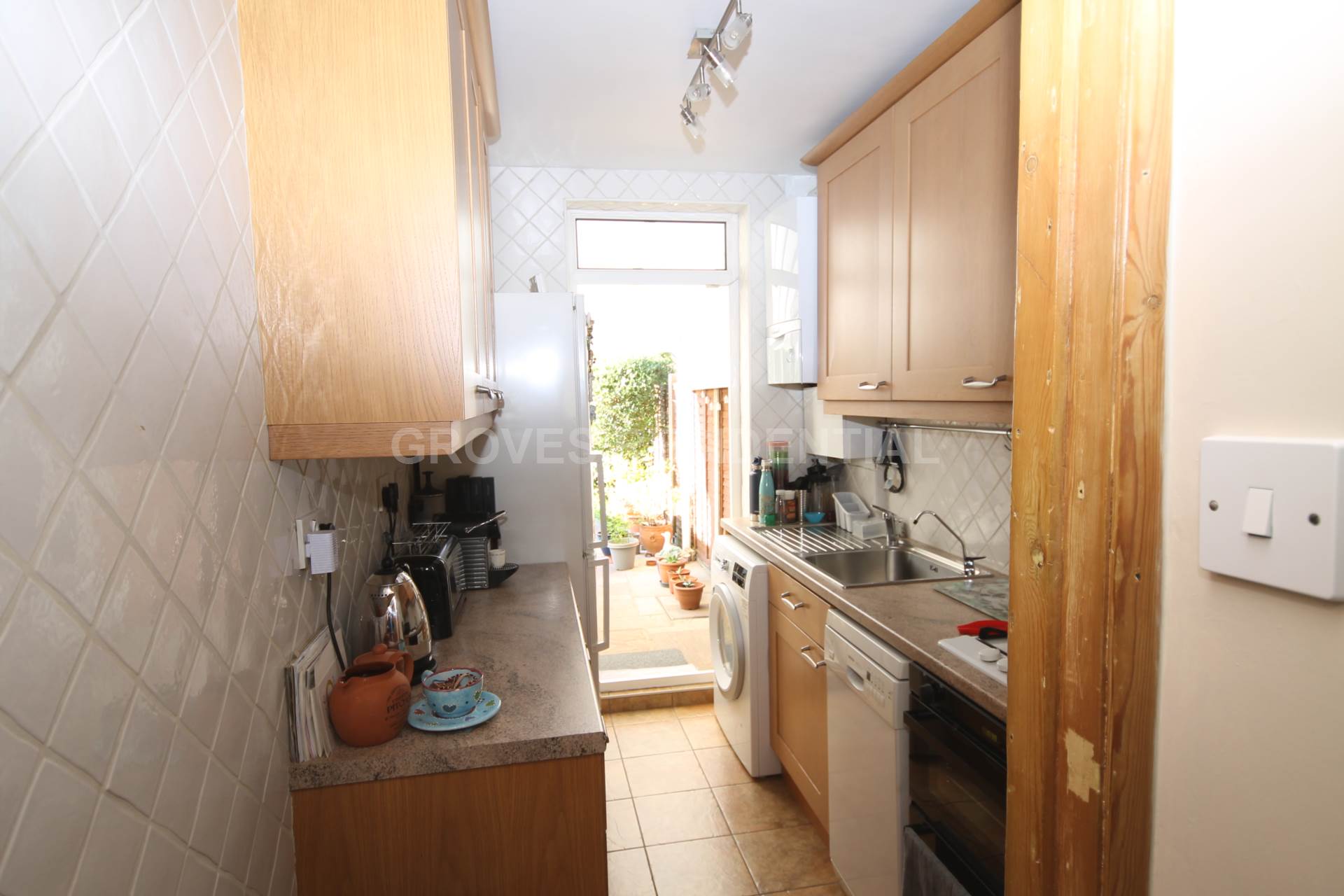 South Lane West, New Malden, Image 5