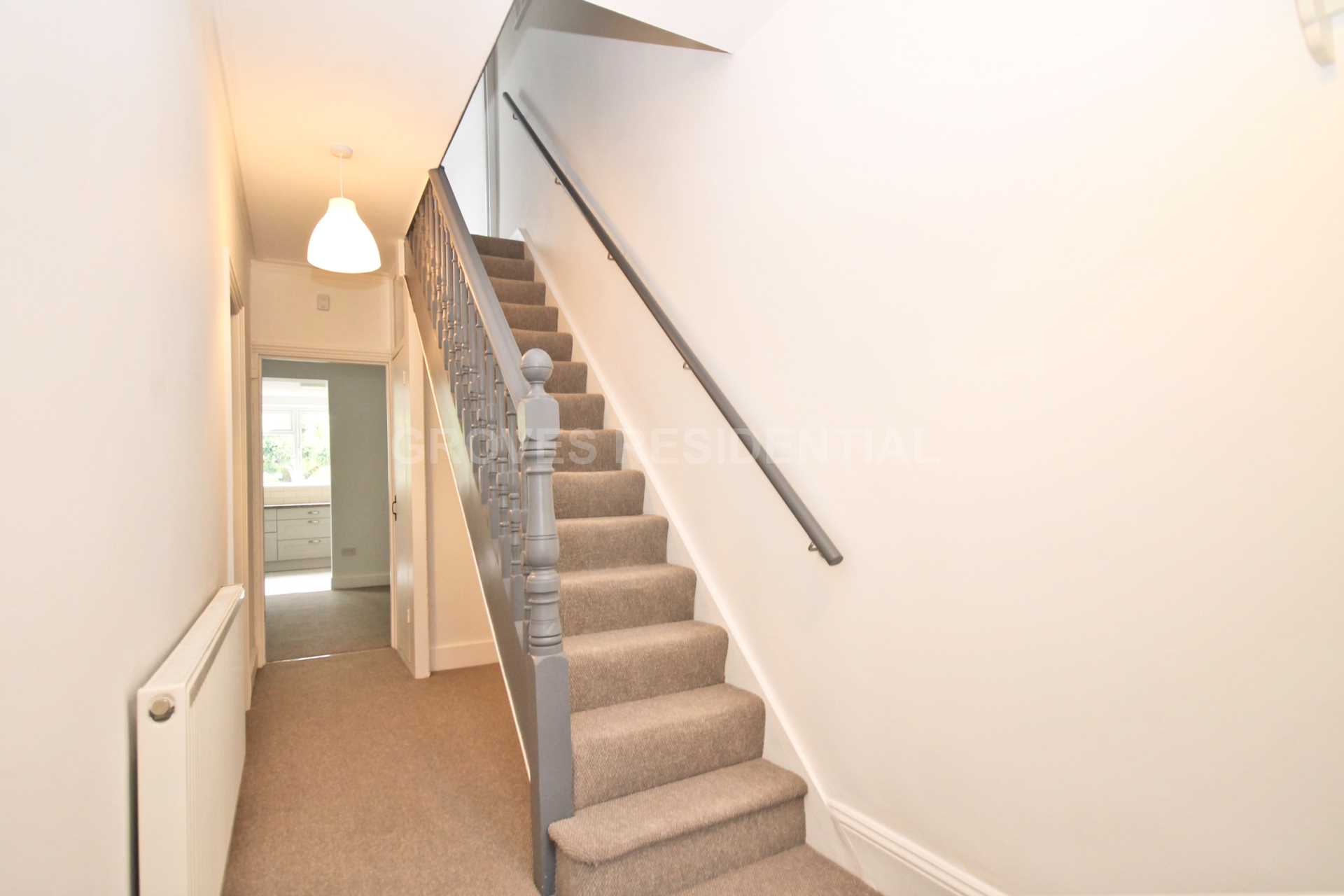 Gordon Road, Kingston Upon Thames, Image 3
