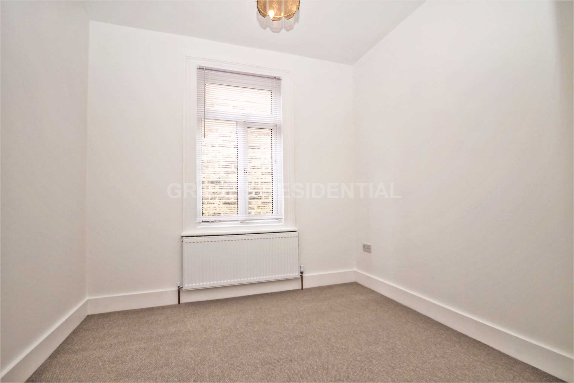 Gordon Road, Kingston Upon Thames, Image 8