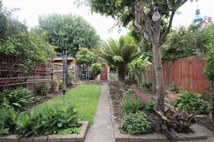 Gordon Road, Kingston Upon Thames, Image 11