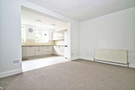 Gordon Road, Kingston Upon Thames, Image 5