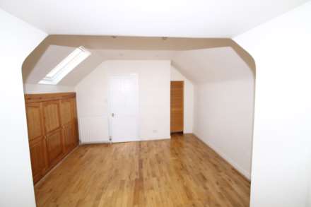 Cotsford Avenue, New Malden, Image 16