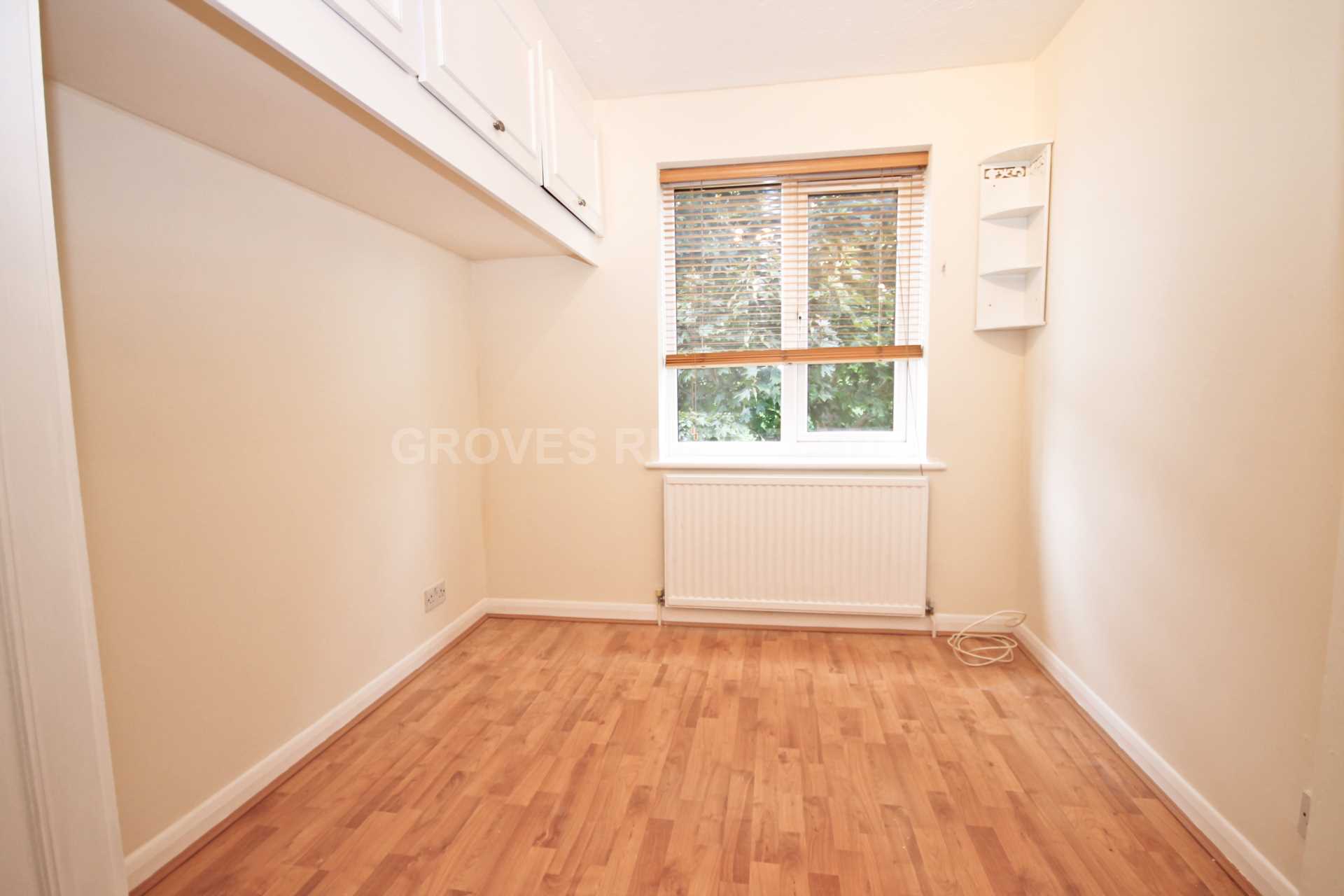 Dukes Avenue, New Malden, Image 6
