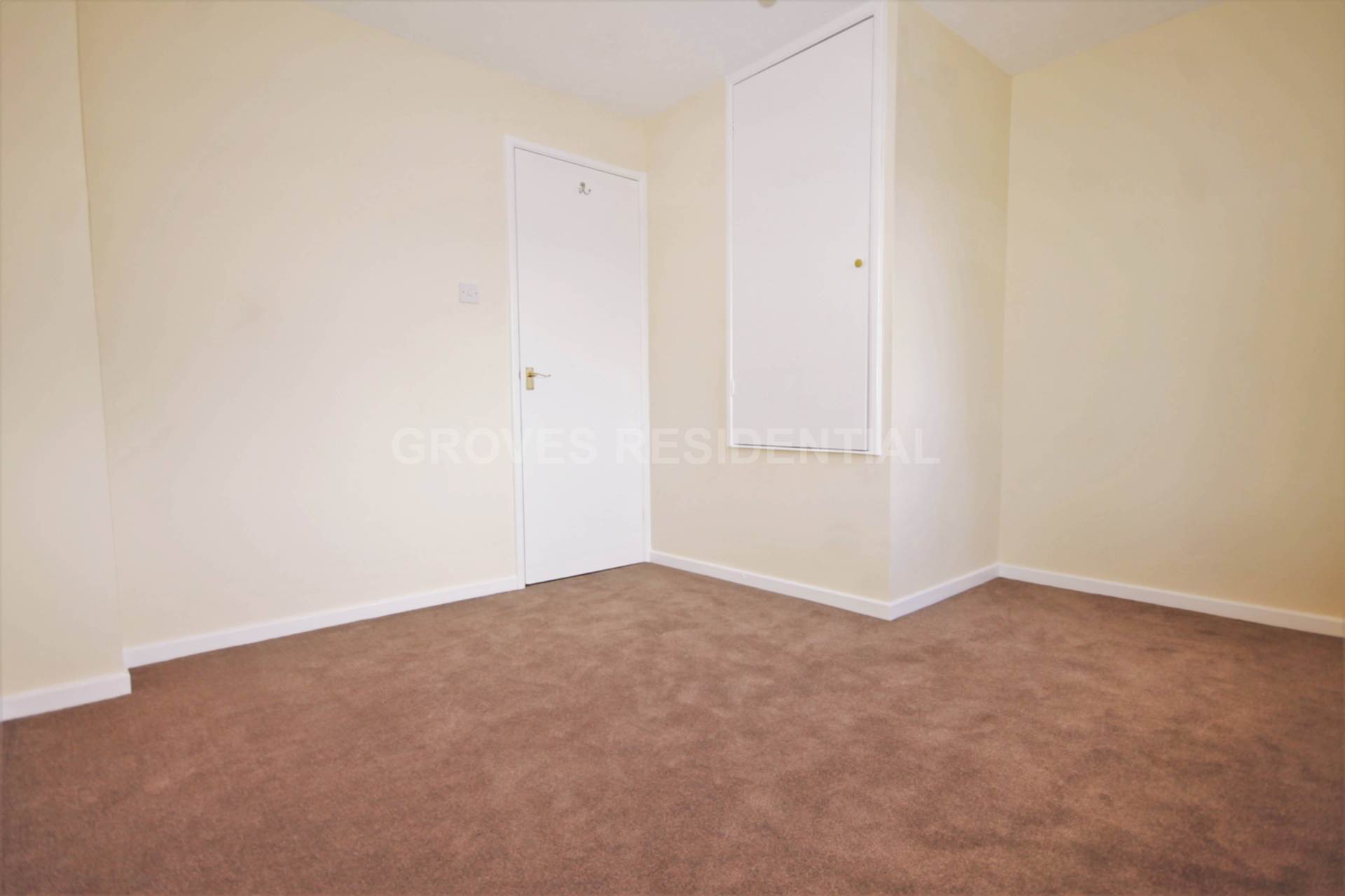 Cheltenham Close, New Malden, Image 5