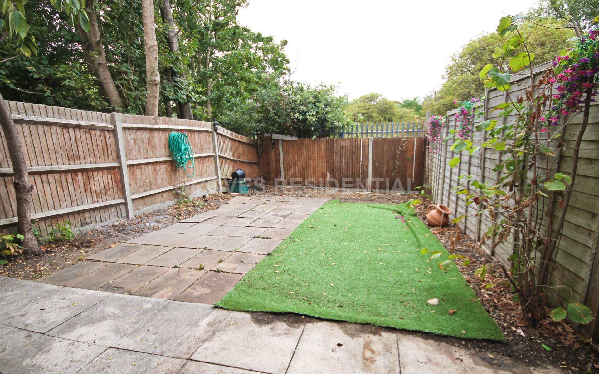 Barker Close, New Malden, Image 8