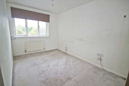 Barker Close, New Malden, Image 4
