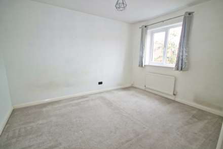 Barker Close, New Malden, Image 5