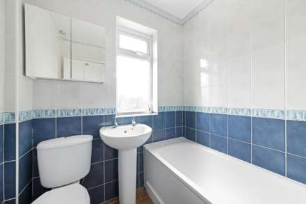 Ronelean Road, Surbiton, Image 12