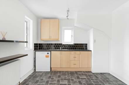 Ronelean Road, Surbiton, Image 6