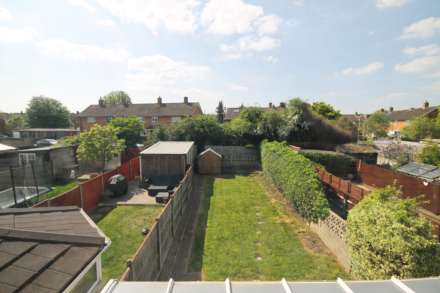 Ronelean Road, Surbiton, Image 12