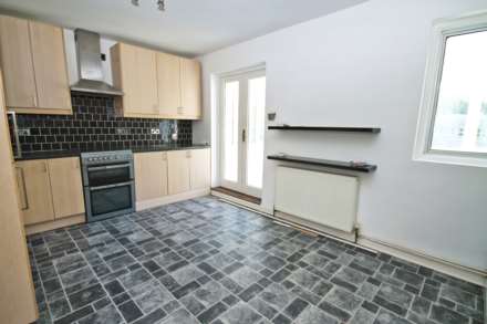 Ronelean Road, Surbiton, Image 2
