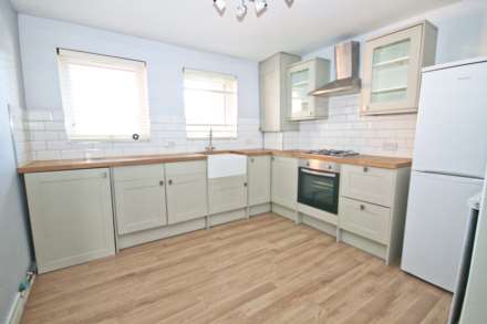 2 Bedroom Flat, South Lane, New Malden