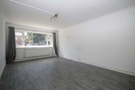 Kingston Road, New Malden, Image 3