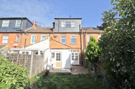 Melrose Gardens, New Malden, Image 13