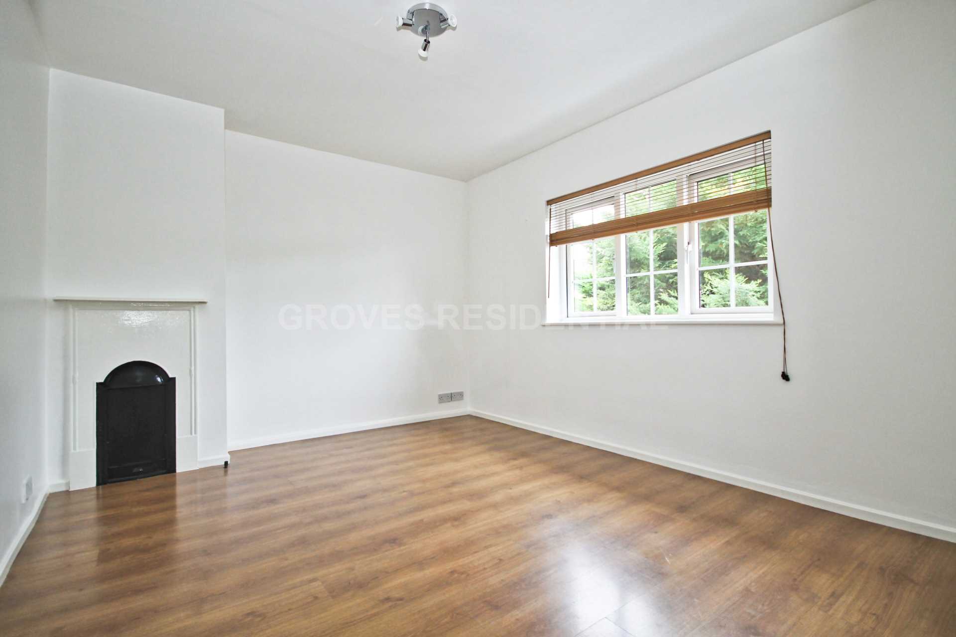 The Crescent, New Malden, Image 11