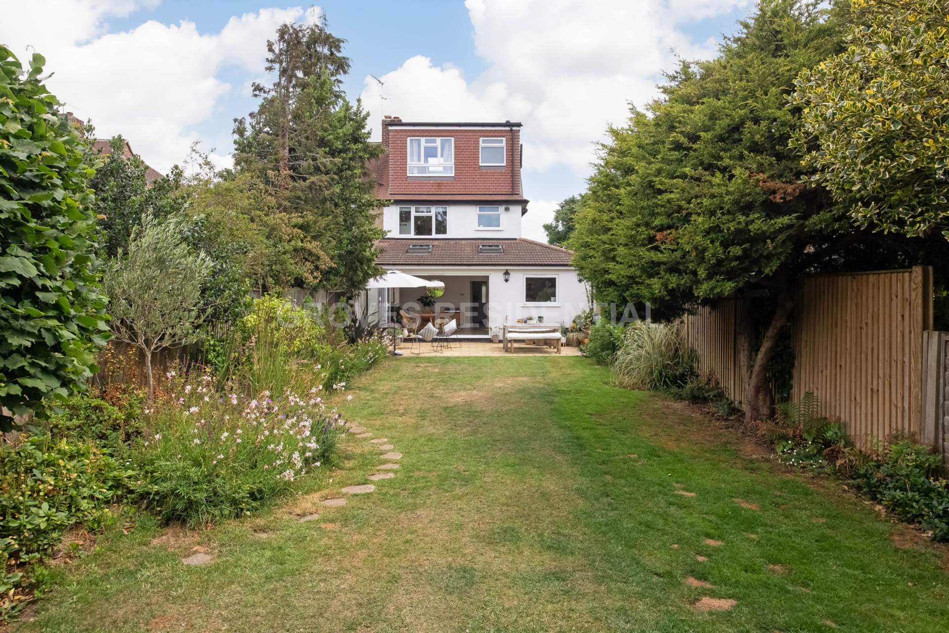 Ancaster Crescent, New Malden, Image 13