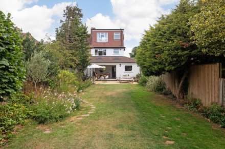 Ancaster Crescent, New Malden, Image 13