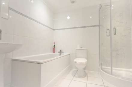 Grafton Road, New Malden, Image 6