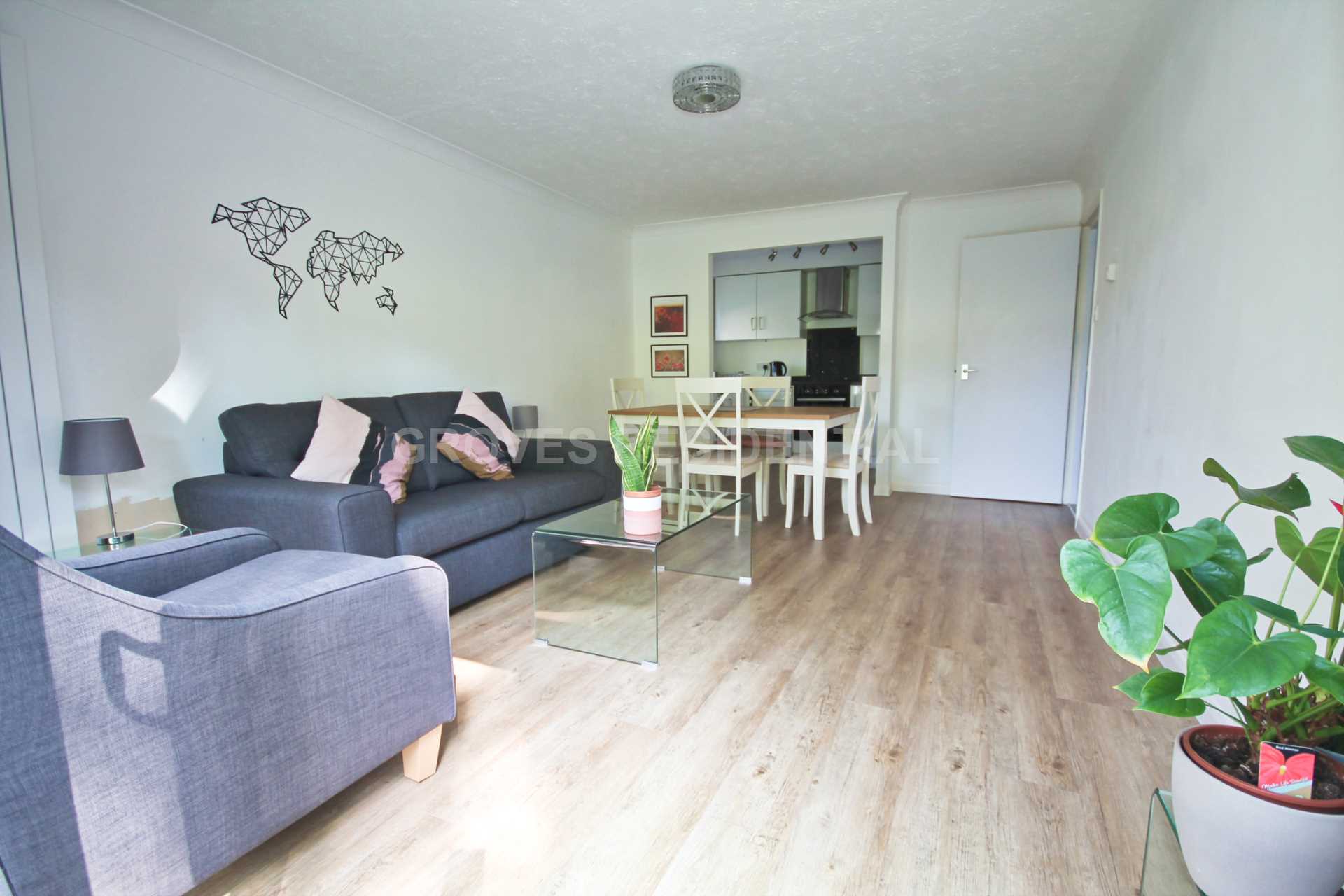 Dukes Avenue, New Malden, Image 3