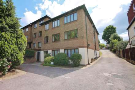 Dukes Avenue, New Malden, Image 14
