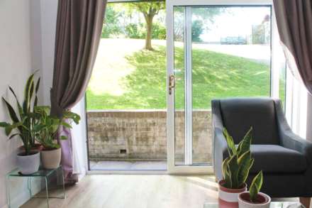 Dukes Avenue, New Malden, Image 2