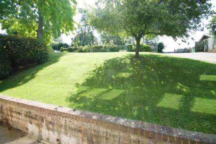 Dukes Avenue, New Malden, Image 7