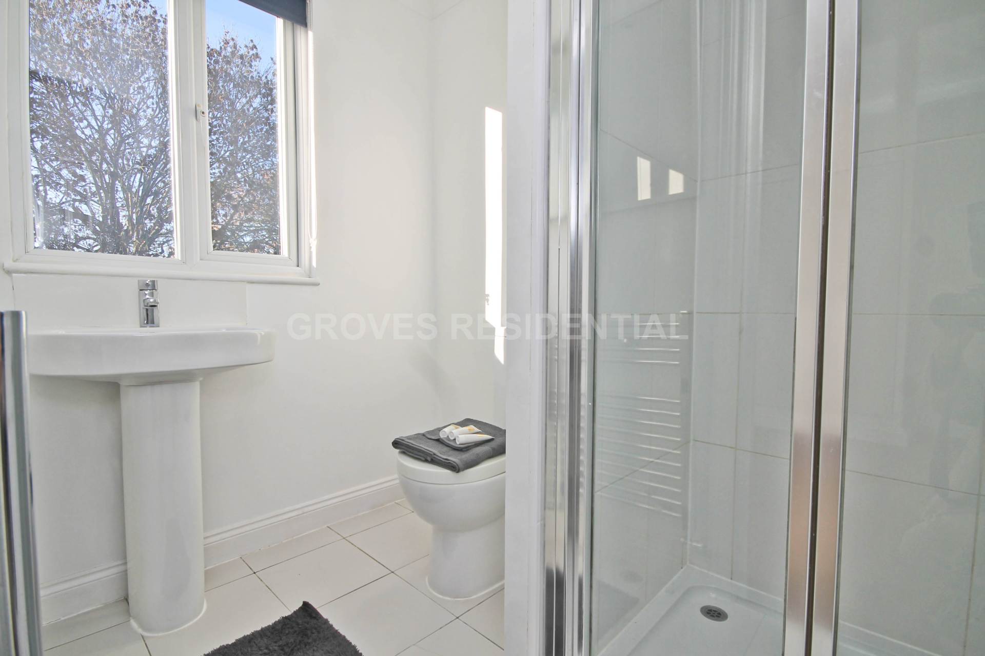 Stanley Avenue, New Malden, Image 11