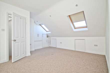 Stanley Avenue, New Malden, Image 12