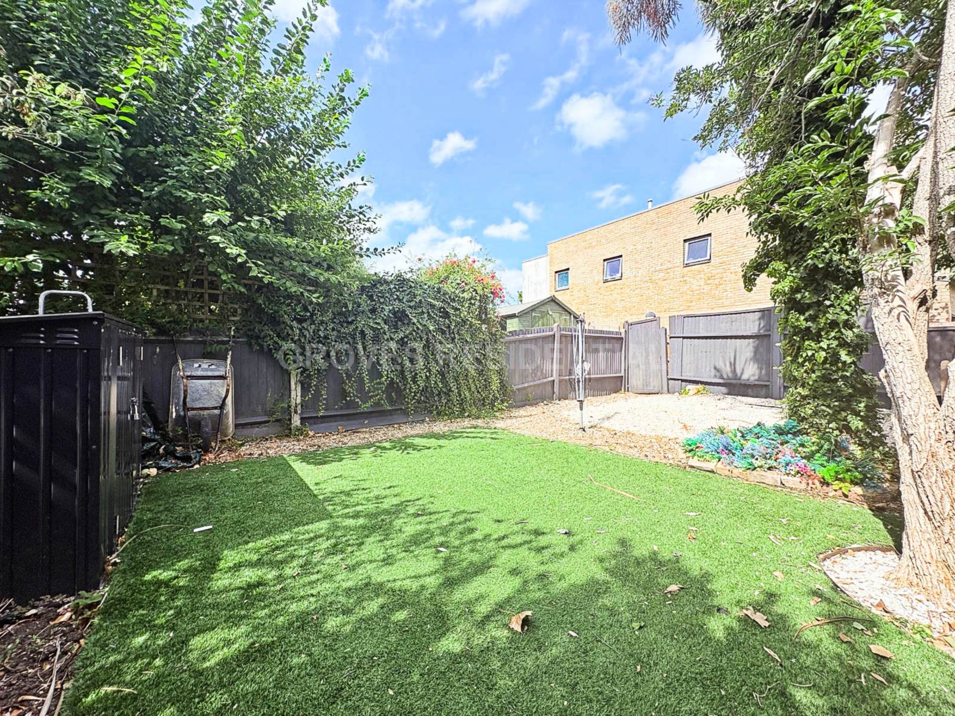 Adela Avenue, New Malden, Image 11